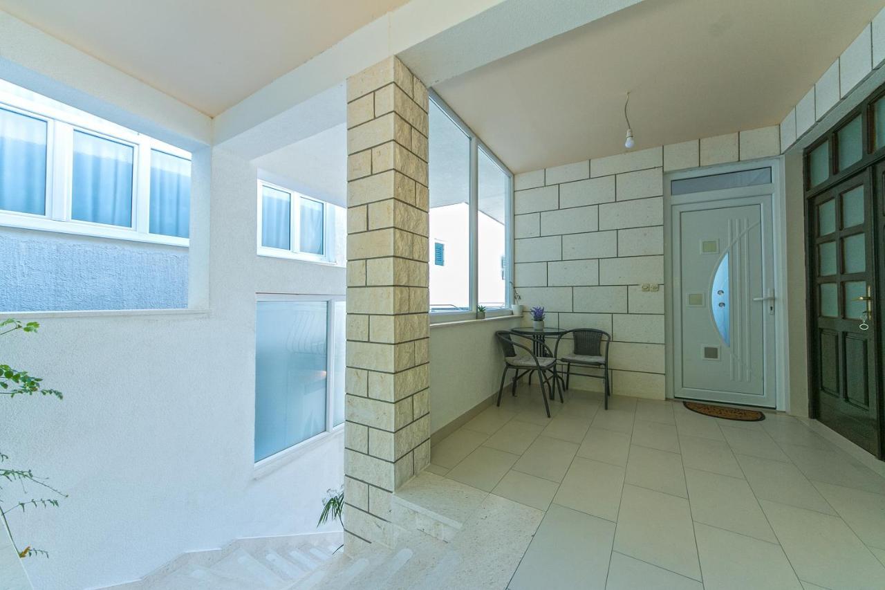 Apartment Brela 16603B Exterior photo